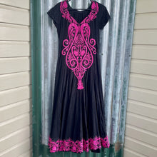Load image into Gallery viewer, 1980's Embroidered Black Hot Pink Dress Mid Length Cap Sleeve Sz S - OOAK - Phoenix Menswear
