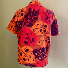 Load image into Gallery viewer, 1980's Vintage S/S Hawaiian Print Shirt Brown Orange Leaf Print Sz XL - OOAK - Phoenix Menswear