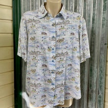 Load image into Gallery viewer, 1980's Women's Vintage Cotton S/S Shirt Light Tropical Island Print Palm Trees Made in Taiwan Sz M - OOAK - Phoenix Menswear
