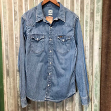 Load image into Gallery viewer, 1990's Vintage Lee Western L/S Shirt Denim Blue Sz S - OOAK - Phoenix Menswear