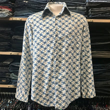 Load image into Gallery viewer, 1990's Vintage 'Montgomery Ward' L/S Shirt Blue Beige Sz M - OOAK - Phoenix Menswear
