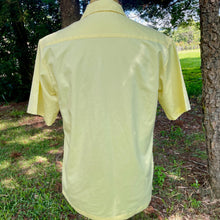 Load image into Gallery viewer, 1990's Vintage Retro 1950's Style Embroidered Yellow White S/S Shirt Sz XS - OOAK - Phoenix Menswear