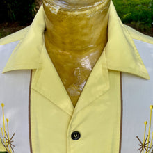 Load image into Gallery viewer, 1990's Vintage Retro 1950's Style Embroidered Yellow White S/S Shirt Sz XS - OOAK - Phoenix Menswear