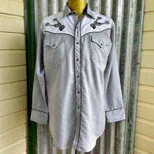 Load image into Gallery viewer, 1990's Vintage Western Shirt Embroidered Cowboy Spurs Black White Snaps L/S Sz XL - OOAK - Phoenix Menswear