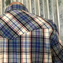 Load image into Gallery viewer, 1990's Vintage Wrangler Western S/S Shirt Blue Sz XL - OOAK - Phoenix Menswear