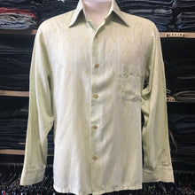 Load image into Gallery viewer, 1970's Vintage Pale Green L/S Shirt Paisley Design Sz M - OOAK - Phoenix Menswear