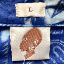 Load image into Gallery viewer, African Batik Print Blue White S/S Shirt Sz L - OOAK - Phoenix Menswear