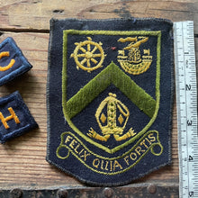 Load image into Gallery viewer, Vintage Embroidered Patch Wool Green Gold Latin - OOAK - Phoenix Menswear