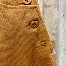 Load image into Gallery viewer, 1950's Vintage Wool Jodhpurs Tan Colour Suede Knee Patches Sz 27 - OOAK - Phoenix Menswear