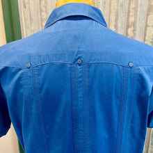 Load image into Gallery viewer, 1970's Vintage Men's Guayabera "Wedding Shirt" Blue S/S Shirt Sz L - OOAK - Phoenix Menswear