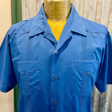 Load image into Gallery viewer, 1970's Vintage Men's Guayabera "Wedding Shirt" Blue S/S Shirt Sz L - OOAK - Phoenix Menswear