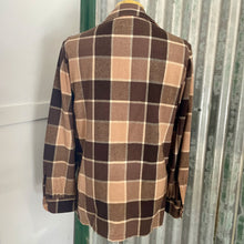 Load image into Gallery viewer, 1970&#39;s Vintage Pendleton Wool Blazer Check Brown Beige 3 Button Made in USA Sz M - OOAK - Phoenix Menswear