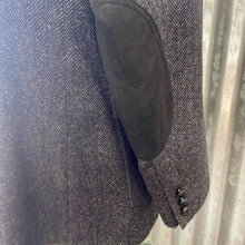 Load image into Gallery viewer, 1970&#39;s Vintage Pendleton Wool Blazer Herringbone Grey Elbow Patches 2 Button Made in the USA Sz 44 - OOAK - Phoenix Menswear