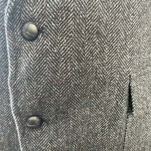 Load image into Gallery viewer, 1970&#39;s Vintage Pendleton Wool Blazer Herringbone Grey Elbow Patches 2 Button Made in the USA Sz 44 - OOAK - Phoenix Menswear