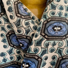 Load image into Gallery viewer, 1970's Vintage Silk Ascot Cravat Neck Scarf Classic White Blue - 22 x 125 cm - OOAK - Phoenix Menswear