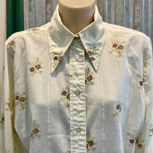 Load image into Gallery viewer, 1970's Vintage Women's Handmade Cream Floral Cotton L/S Shirt Sz L - OOAK - Phoenix Menswear
