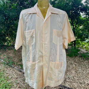 1980's Vintage Guayabera Embroidered Pockets Peach S/S Shirt Sz XL - OOAK - Phoenix Menswear