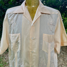 Load image into Gallery viewer, 1980&#39;s Vintage Guayabera Embroidered Pockets Peach S/S Shirt Sz XL - OOAK - Phoenix Menswear