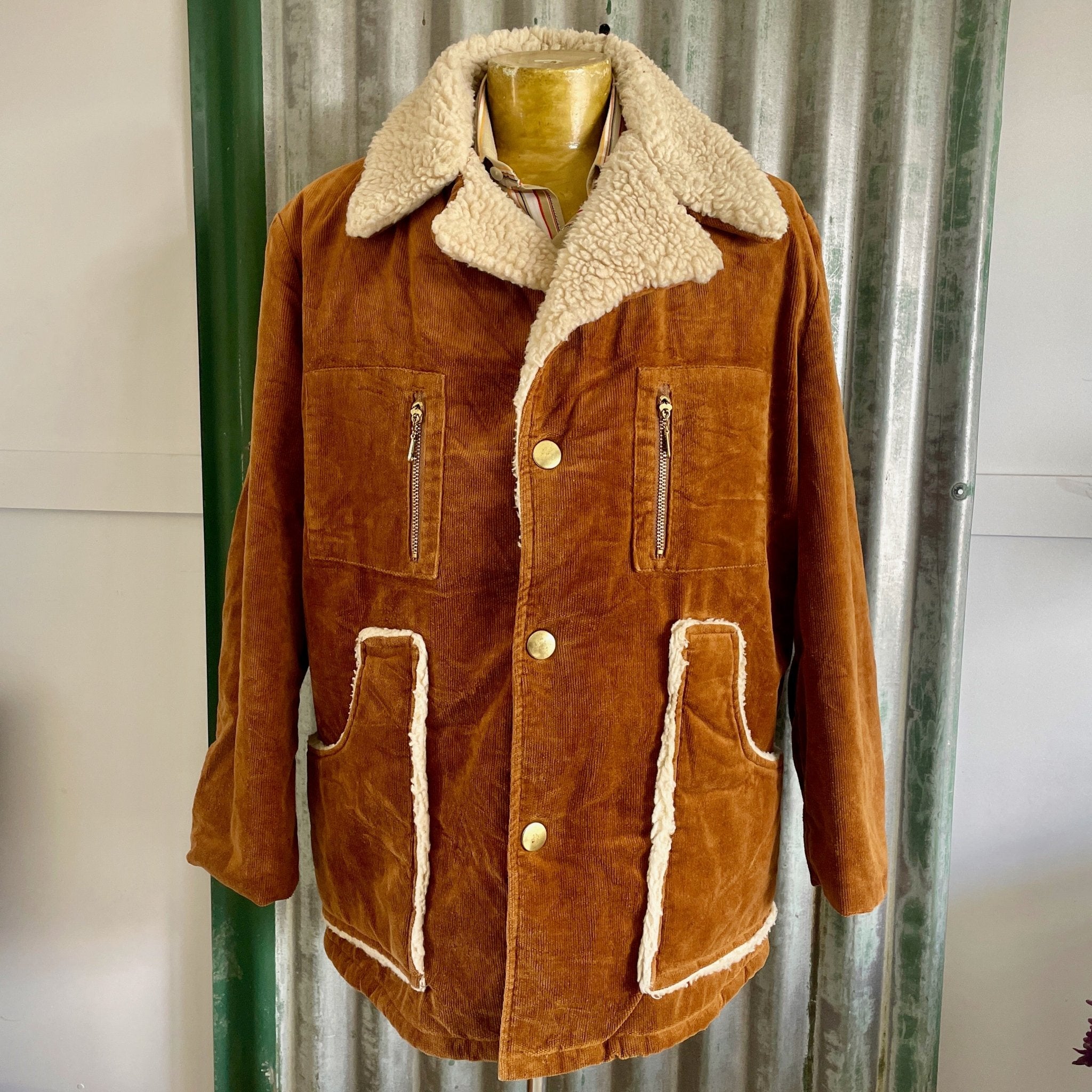 Sherpa lined tan jacket deals