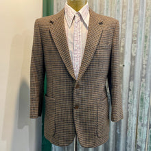 Load image into Gallery viewer, 1980's Vintage Yves Saint Laurent YSL Men's Brown Wool Tweed Houndstooth Blazer Sz S - OOAK - Phoenix Menswear