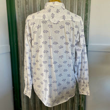 Load image into Gallery viewer, 1990&#39;s Floral Print Western Men&#39;s Blue White Cotton L/S Shirt Sz M - OOAK - Phoenix Menswear