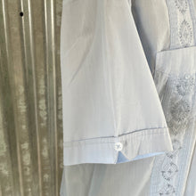 Load image into Gallery viewer, 1990&#39;s Vintage Guayabera Embroidered Pockets Light Blue S/S Shirt Sz L - OOAK