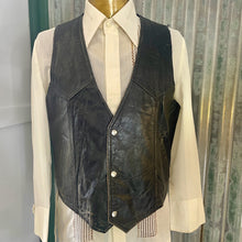 Load image into Gallery viewer, 1980&#39;s Vintage Black Leather Vest Made in Mexico Sz L - OOAK