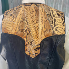 Load image into Gallery viewer, 1980&#39;s Vintage Snakeskin Black Brown Leather Vest Sz 2XL   - OOAK
