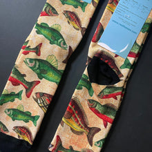 Load image into Gallery viewer, Bamboo Socks - Something Fishy - Sz M/L - Phoenix Menswear