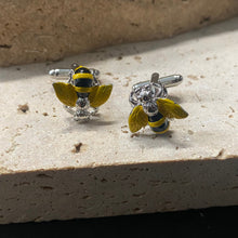 Load image into Gallery viewer, Cufflinks Bee - Phoenix Menswear