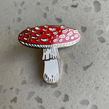 Load image into Gallery viewer, Enamel Pin - Mushroom - Phoenix Menswear