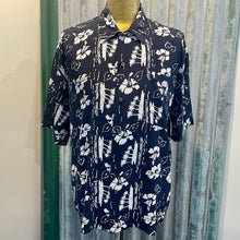 Load image into Gallery viewer, Vintage Black w/ White Hibiscus Designs Hawaiian Silk Shirt S/S Sz 3XL - OOAK - Phoenix Menswear