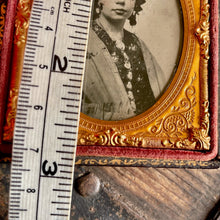 Load image into Gallery viewer, 1840&#39;s Antique Victorian Daguerreotype of Young Woman - OOAK - Phoenix Menswear