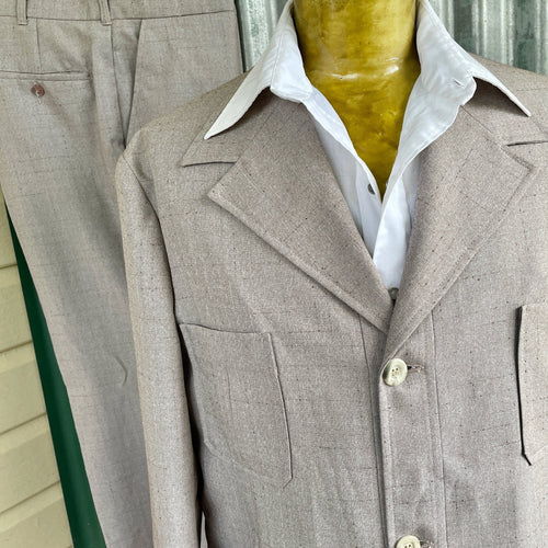 1970's Vintage Brown Safari Suit Retro Pockets Long Sleeve Made in Australia Sz XL - OOAK - Phoenix Menswear