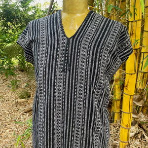 1970's Vintage Unisex Woven Handmade Black White Striped Guatemalan Pullover Poncho Top Sz S - OOAK - Phoenix Menswear