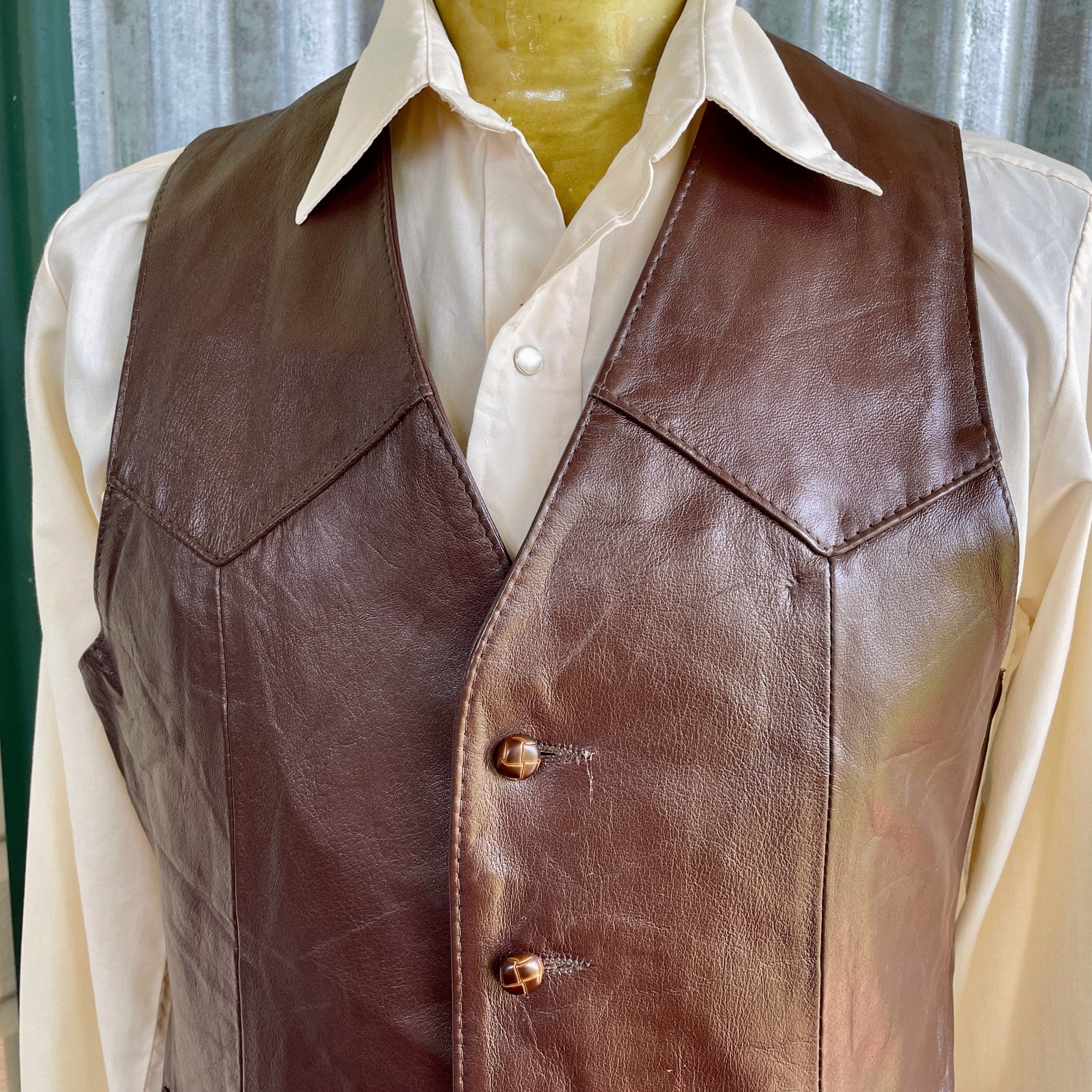 1970s Vintage Western Leather Vest Brown Buttons Pockets New York 
