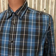 Load image into Gallery viewer, 1980&#39;s Vintage Levi&#39;s Plaid Shirt Blue White L/S Sz M - OOAK - Phoenix Menswear
