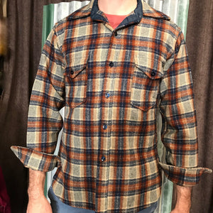 1980's Vintage Pendleton Wool Shirt in Plaid Sz M - OOAK - Phoenix Menswear
