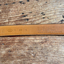 Load image into Gallery viewer, 1990&#39;s Vintage Brown Lizard Leather Belt Sz M - OOAK - Phoenix Menswear