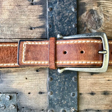 Load image into Gallery viewer, 1990&#39;s Vintage Levis Leather Belt Brown Sz M - OOAK - Phoenix Menswear