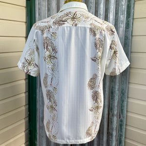 1990's Vintage Van Heusen S/S Shirt Cream Brown Floral Print Sz M - OOAK - Phoenix Menswear