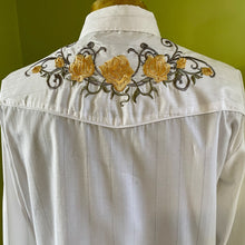 Load image into Gallery viewer, 1990&#39;s Vintage Western Embroidered Floral White Yellow L/S Shirt Sz XL - OOAK - Phoenix Menswear