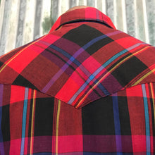 Load image into Gallery viewer, 1990&#39;s Vintage Western S/S Shirt Red Blue Sz XL - OOAK - Phoenix Menswear