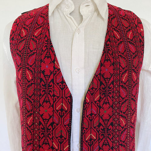 1990s Vintage Woven Vest in Red and Black Sz M - OOAK - Phoenix Menswear
