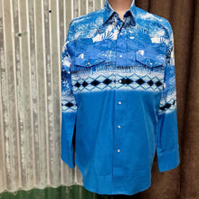Load image into Gallery viewer, 1990&#39;s Vintage Wrangler Western L/S Shirt Eagle Print Blue Sz L - OOAK - Phoenix Menswear