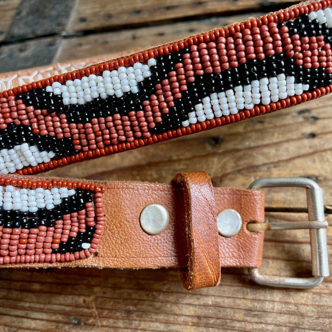 1970's Vintage Beaded Handmade Animal Print Design Leather Belt Brown Sz M - OOAK - Phoenix Menswear