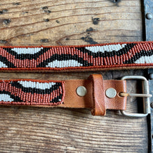 Load image into Gallery viewer, 1970&#39;s Vintage Beaded Handmade Animal Print Design Leather Belt Brown Sz M - OOAK - Phoenix Menswear