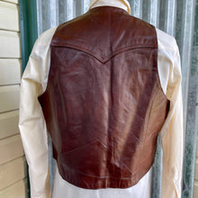 Load image into Gallery viewer, 1970s Vintage Leather Vest Brown Pockets Albuquerque USA Sz XL - OOAK - Phoenix Menswear