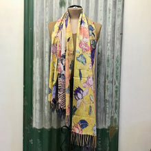 Load image into Gallery viewer, Art Scarf Gustav Klimt&#39;s &#39;Lady with Fan&#39; Warm Soft - New - Phoenix Menswear