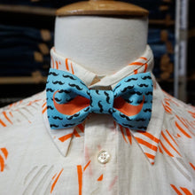 Load image into Gallery viewer, Bow Tie Boxed Moustache - Phoenix Menswear